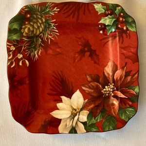 Poinsettia Holly plate
